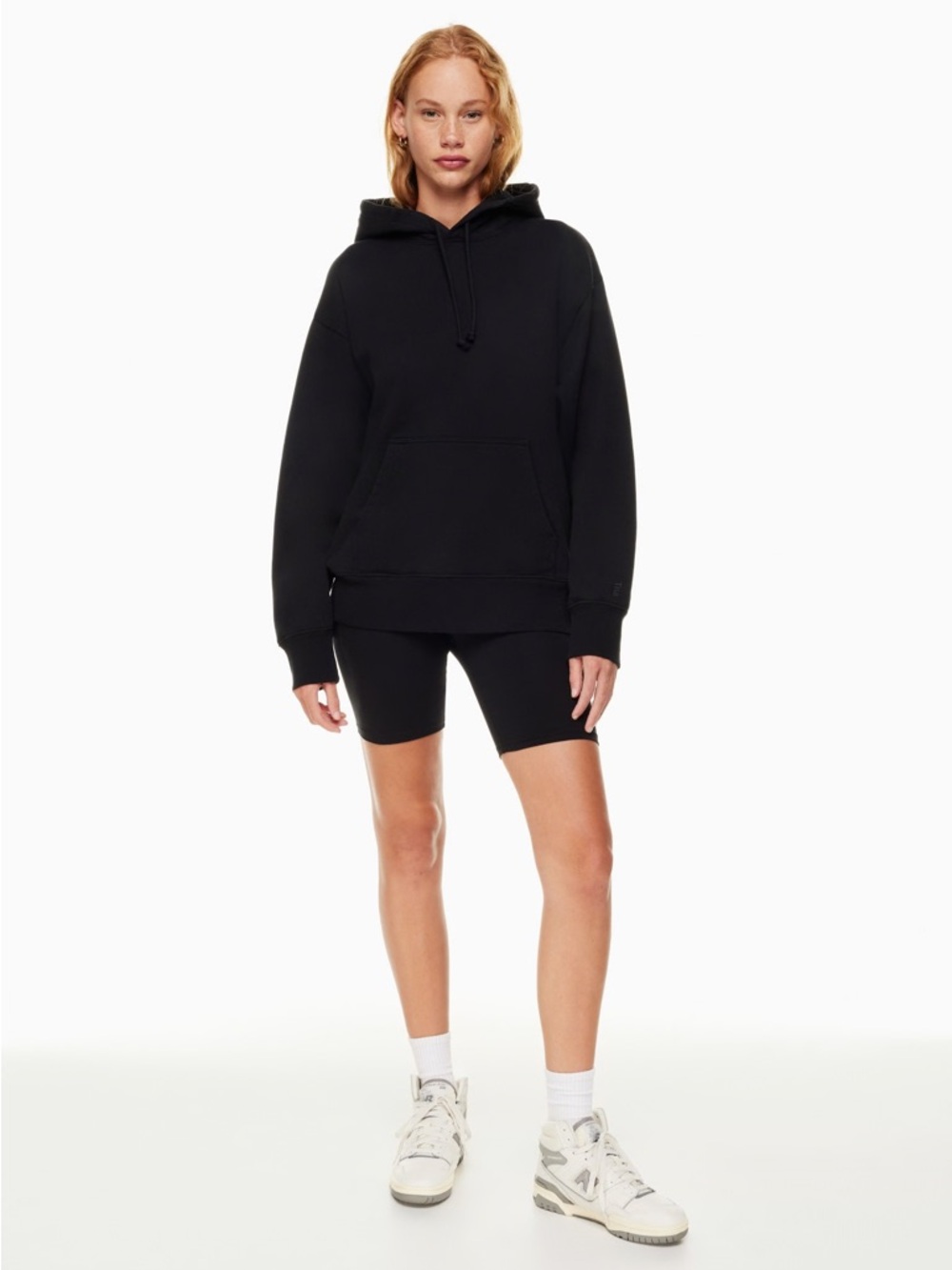 Aritzia Black Oversized Pullover Hoodie Boyfriend Fit Cozy Fleece Sweatfleece